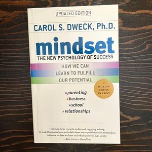 📕4/$20📕 Mindset paperback book